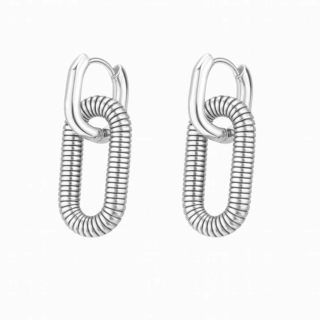 Amour Buckle
